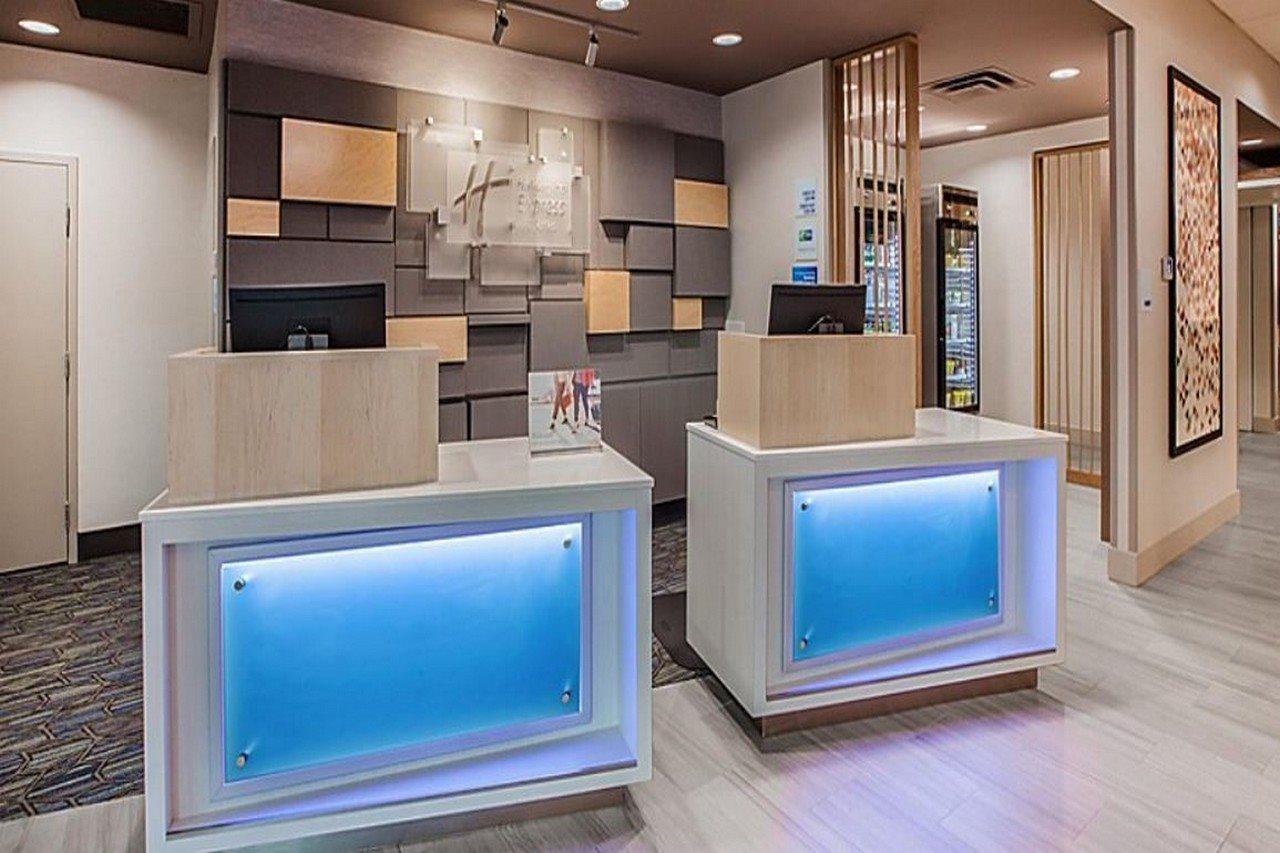 Holiday Inn Express Jonestown Ft Indiantown Gap By Ihg Extérieur photo